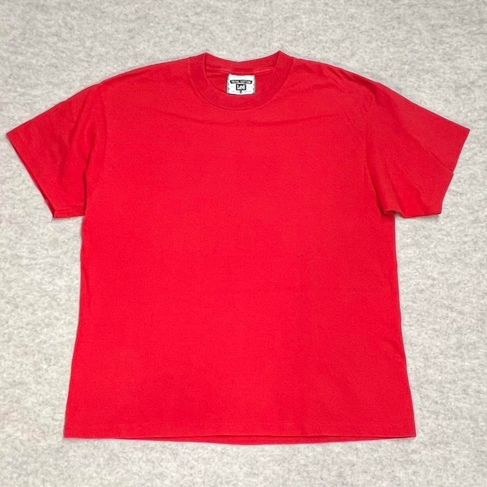 Vintage Lee Total Cotton T-Shirt Red Made in USA Single Stitch Crewneck Medium